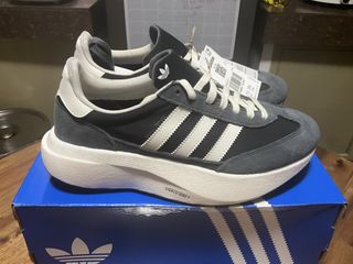 (Category: ) located in . Submitted by kicksxricky (Listing ID 1448738097, Image 1). Description: .