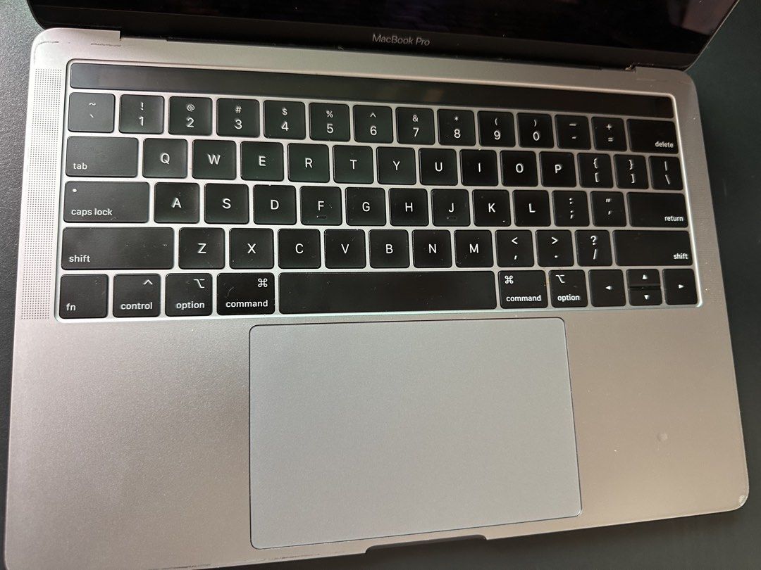 Apple MacBook Pro 13-inch505239380239339521