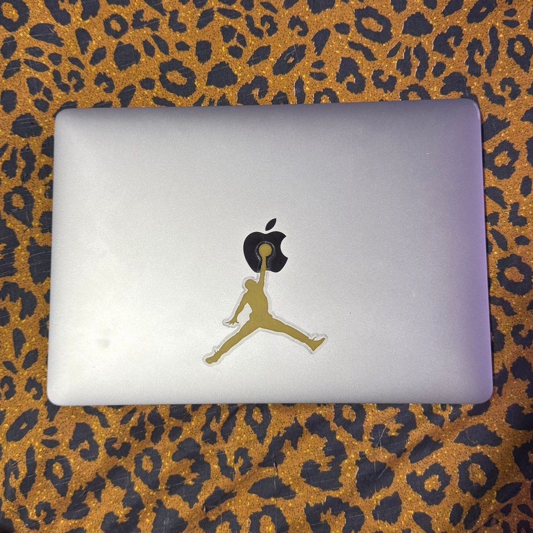 Apple MacBook Pro 13-inch, 2020 250GB (A2289)