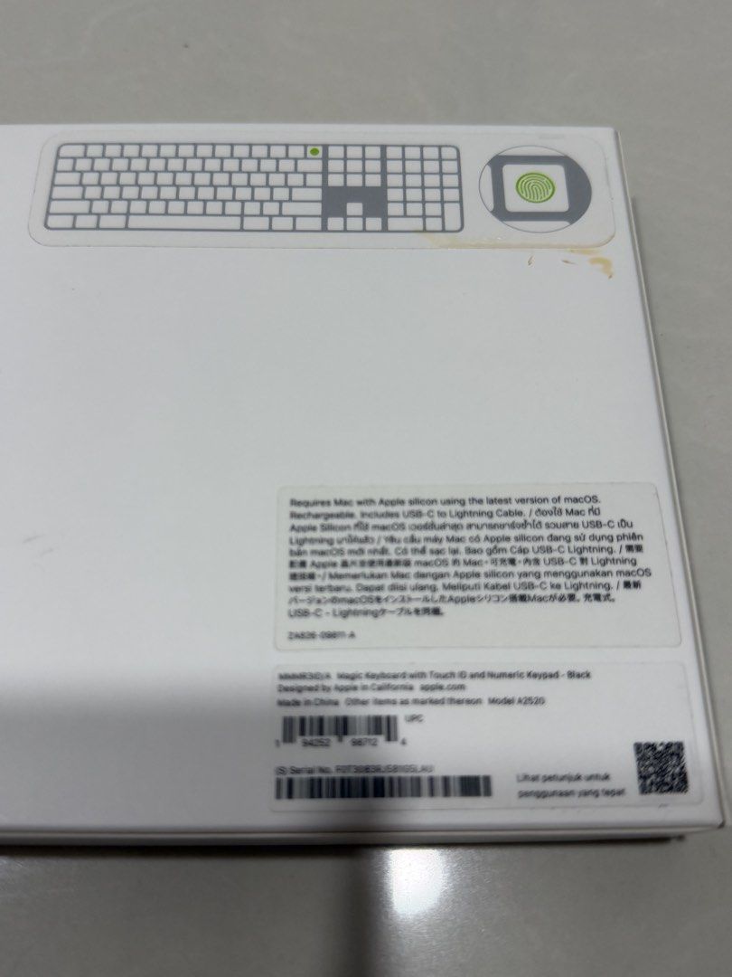 Apple Magic Keyboard with Touch ID and Numeric Keypad - Black505829218258800642