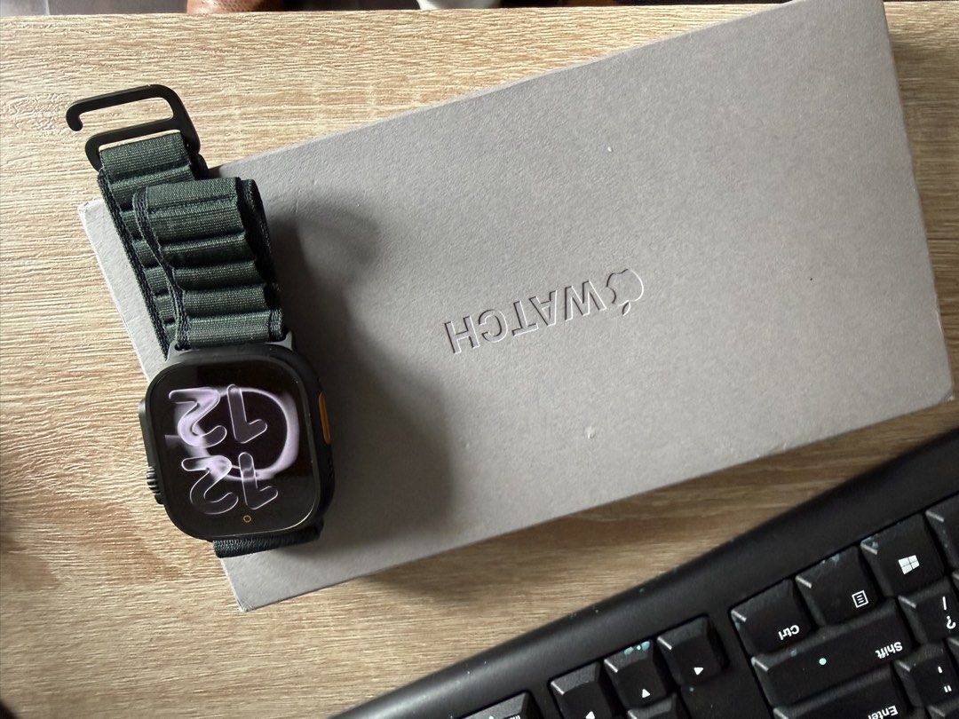 Apple Watch Ultra 2 GPS Cellular 49mm Titanium Case Green Alpine Loop (Category: Wearables & Smart Watches) located in Makati City. Submitted by akong06 (Listing ID 1448709269, Image 1). Description: - Apple Watch Ultra 2 - 49mm Titanium Case - GPS and Cellular Model - Includes Green Alpine Loop Band (Size Large).