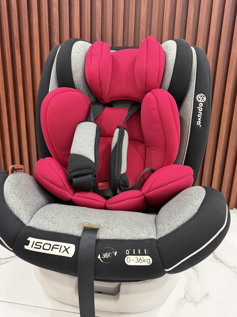 APRUVA ISOFIX Car Seat (Category: Car Seats) located in Valenzuela. Submitted by alyssa_3 (Listing ID 1448734703, Image 3). Description: - ISOFIX car seat for babies and toddlers (0-36kg) - Features a convenient 360-degree swivel function - Adjustable headrest and harness for a perfect fit as your child grows - Comfortable padded shoulder straps - Simple and secure installation using ISOFIX - Stylish pink and grey color combination.