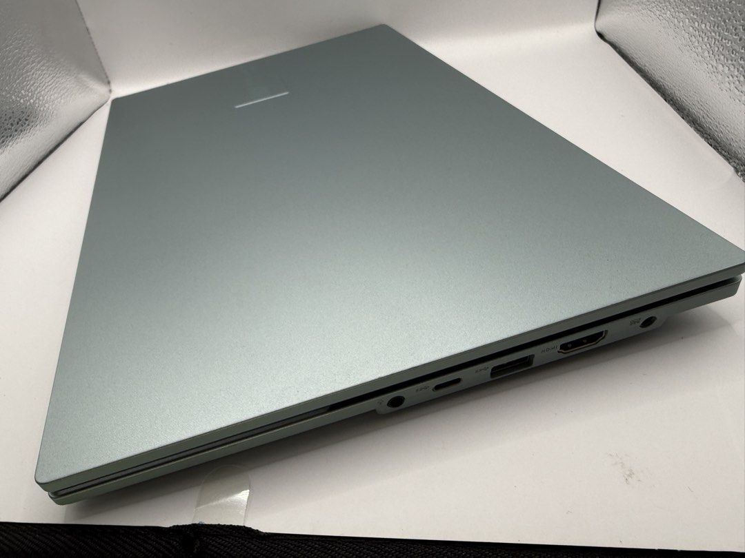 Asus Vivobook go 14/15505376652521656322