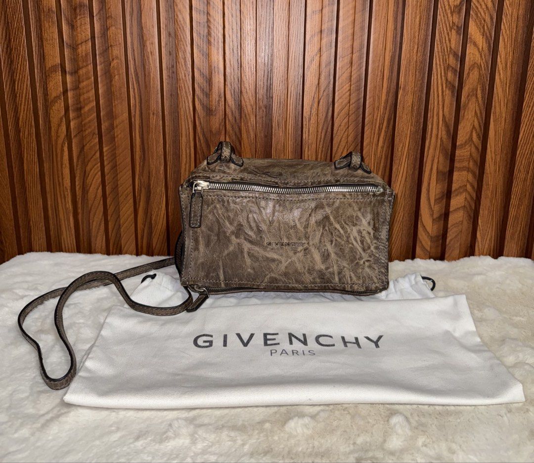 Authentic Givenchy pandora crossbody bag Shoulder Bag (Category: Luxury Bags & Wallets) located in Subic. Submitted by luxshoppe88 (Listing ID 1448710180, Image 1). Description: - Authentic Givenchy pandora Bag - Small Size - Unique Textured Leather Finish - Comes with Dust Bag - Ideal for Everyday Use - Selling as it's no longer frequently used - very nice bag actual mode of payment : bpi and gcash shipping will be done once.payment confirm.. or