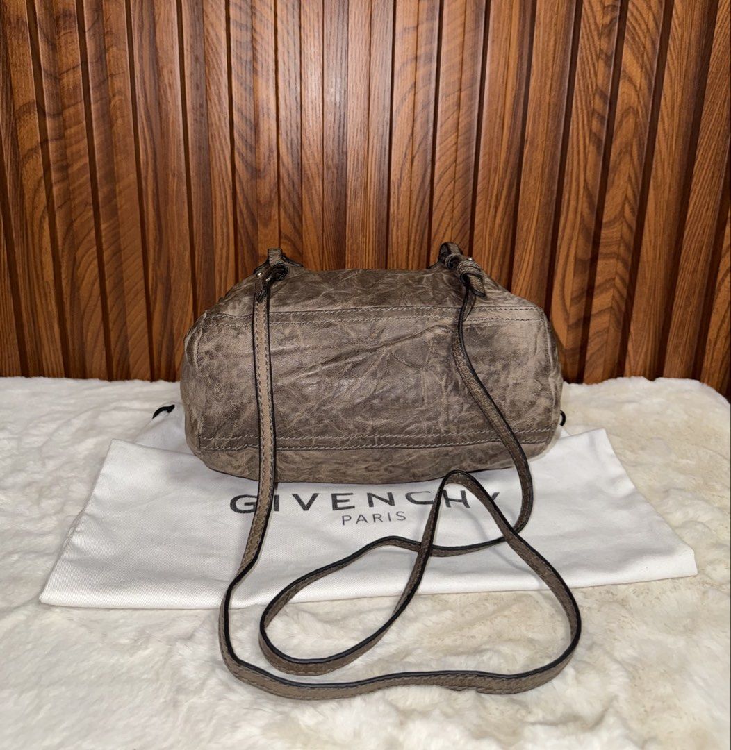 Authentic Givenchy pandora crossbody bag Shoulder Bag (Category: Luxury Bags & Wallets) located in Subic. Submitted by luxshoppe88 (Listing ID 1448710180, Image 3). Description: - Authentic Givenchy pandora Bag - Small Size - Unique Textured Leather Finish - Comes with Dust Bag - Ideal for Everyday Use - Selling as it's no longer frequently used - very nice bag actual mode of payment : bpi and gcash shipping will be done once.payment confirm.. or