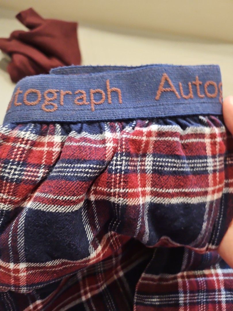 Autograph Plaid Flannel Pajama Pants (Category: Trousers) located in Manila. Submitted by declutterthisandthat (Listing ID 1448789706, Image 2). Description: girl ako but i think this is for men im size 26 but stretchy yan 5 flat ako .