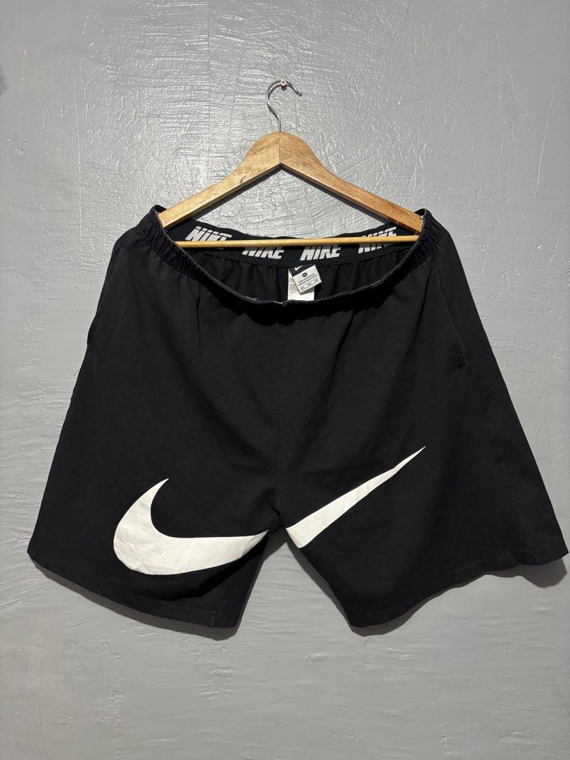 BIG SWOOSH NIKE SHORTS 2XL (Category: Shorts) located in Cavite. Submitted by playerscollection (Listing ID 1448829832, Image 1). Description: NIKE SHORTS SIZE 2XL 34-36 waist dm if interested.