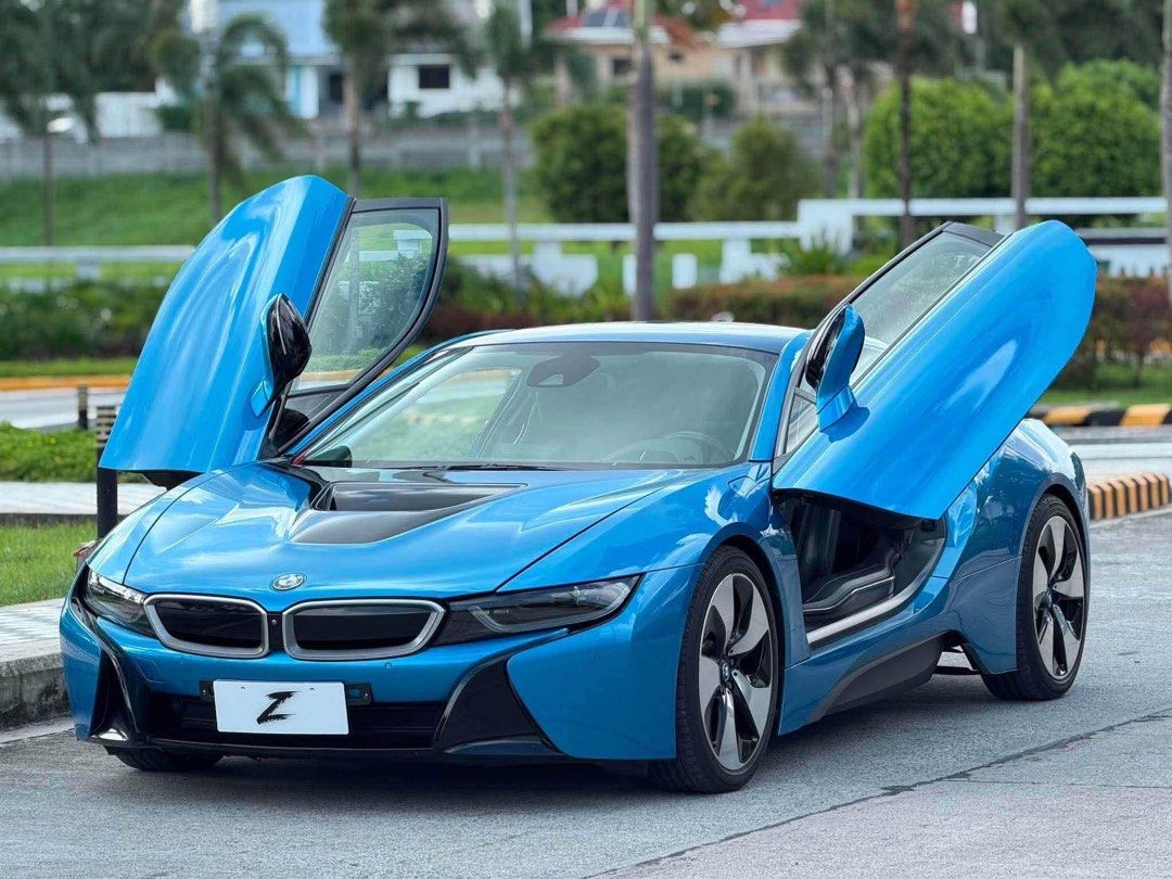 BMW i8 1.5L Auto (Category: Used Cars) located in Manila. Submitted by quality_cars (Listing ID 1448808173, Image 3). Description: Fresh In‼️ One of the freshest out of 5 i8 the market ✔️ A perfect blend of innovation and performance. For Sale | Trade-In | Financing Accepted 2015 BMW i8 ⚡️ Automatic Transmission Mileage: 10k Original Mileage Ending Plate: Tuesday Coding Color: Blue Engine: 1.5L TwinPower Turbo Fuel Type: Gasoline Upgrades & Featu