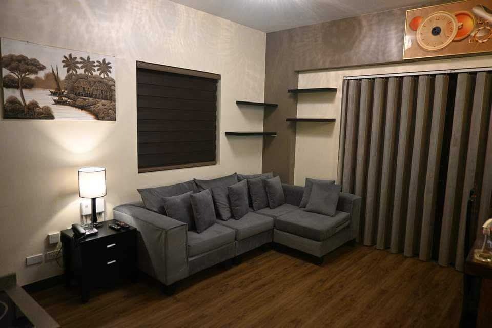 (Category: ) located in . Submitted by cheaper_deals (Listing ID 1448723203, Image 1). Description: .