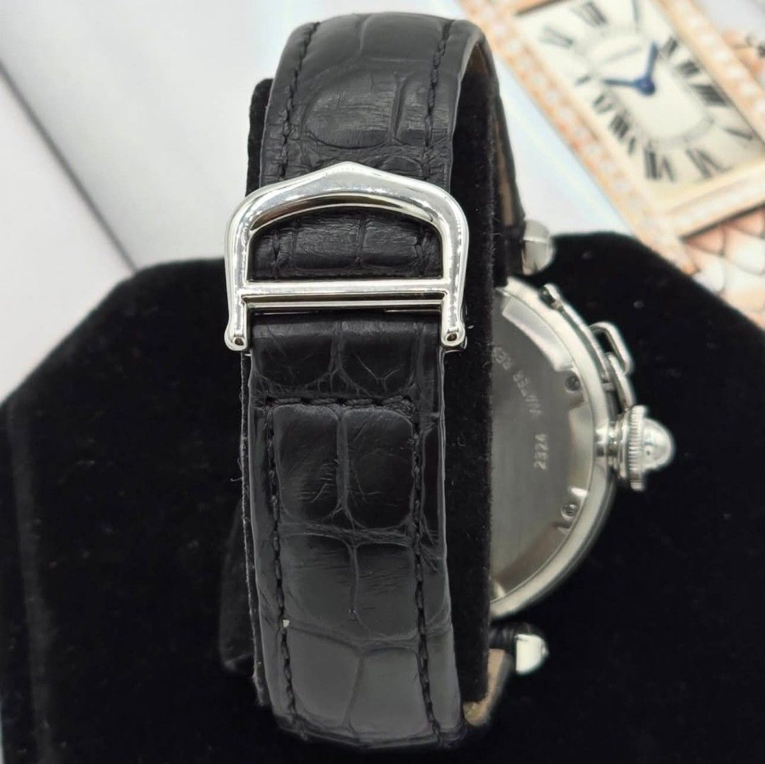 Cartier Pasha Watch (Category: Luxury Watches) located in Manila. Submitted by danicafrancinemanero (Listing ID 1448844605, Image 2). Description: Cartier Pasha Watch 35mm Ref no.2324 Automatic With original box.