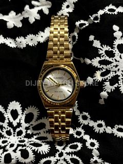 (Category: ) located in . Submitted by dijeywatchstore (Listing ID 1448807494, Image 1). Description: .