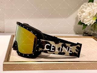 (Category: ) located in . Submitted by importedspectacleframes (Listing ID 1448751522, Image 1). Description: .
