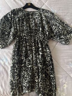 (Category: ) located in . Submitted by lizzytan (Listing ID 1448716903, Image 1). Description: .