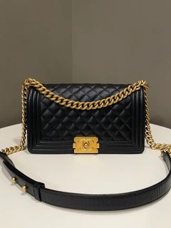 (Category: ) located in . Submitted by lovelotsluxury (Listing ID 1448821691, Image 1). Description: .
