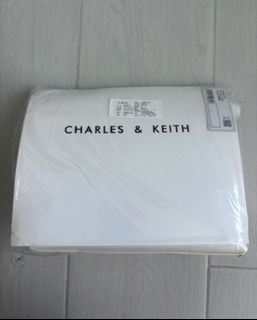 （分類：）位於 。 由 hk_shop___ 提交（商品編號 1448778351，圖片 1）。簡介： 。