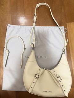 （分類：）位於 。 由 khtunggg 提交（商品編號 1448822459，圖片 1）。簡介： 。