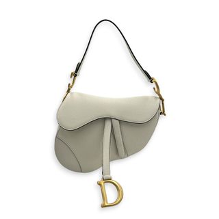 (Category: ) located in . Submitted by carousellluxury (Listing ID 1448803612, Image 1). Description: .