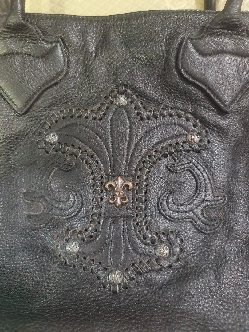 Chrome hearts tote bag (Category: Announcements) located in Cagayan de Oro. Submitted by jamesb2854 (Listing ID 1448867114, Image 3). Description: Chrome Hearts tote bag, likely the Double Handle model, crafted from black leather..