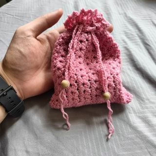 (Category: ) located in . Submitted by painaucrochet (Listing ID 1448734201, Image 1). Description: .