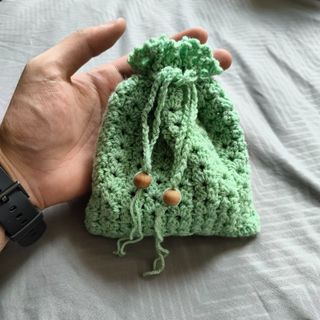 (Category: ) located in . Submitted by painaucrochet (Listing ID 1448734424, Image 1). Description: .