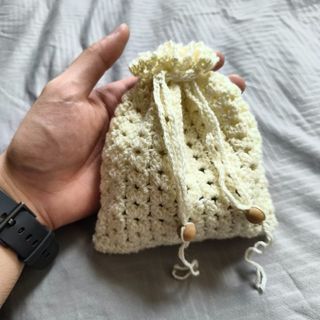 (Category: ) located in . Submitted by painaucrochet (Listing ID 1448734844, Image 1). Description: .
