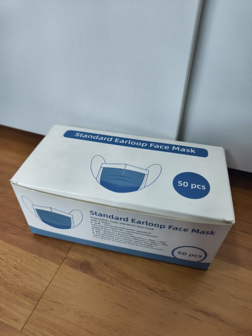 Face Mask (Category: Face Masks & Face Shields) located in Kuala Lumpur. Submitted by buyokay (Listing ID 1448763260, Image 1). Description: 40pcs, used 10pcs.