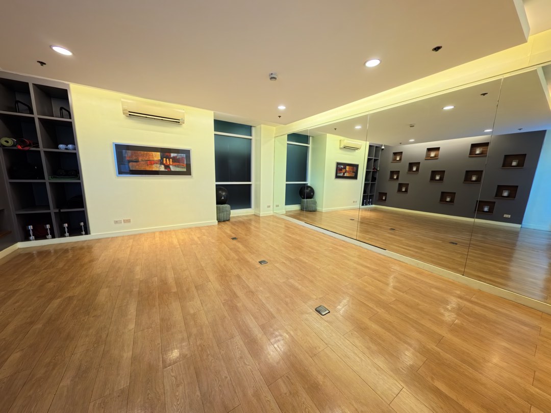 (Category: ) located in . Submitted by Broker5608 (Listing ID 1448750966, Image 1). Description: .