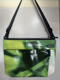 （分類：）位於 。 由 yaic8ah 提交（商品編號 1448747554，圖片 1）。簡介： 。