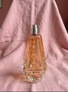 (Category: ) located in . Submitted by perfumesrus (Listing ID 1448839993, Image 1). Description: .