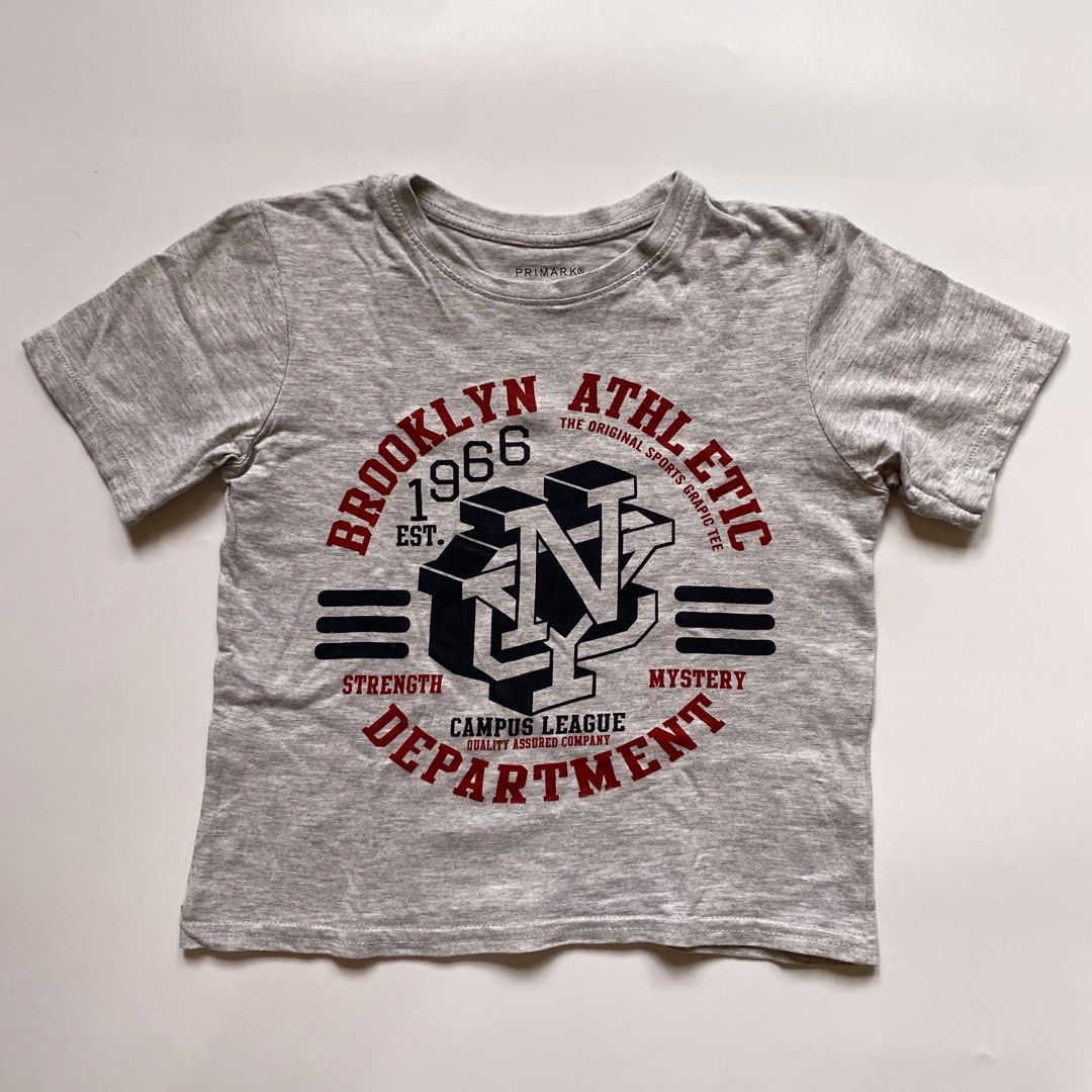 Graphic Grey Athletic Baby Tee Y2K (Category: Shirts) located in Guagua. Submitted by aikaaag (Listing ID 1448810338, Image 1). Description: .