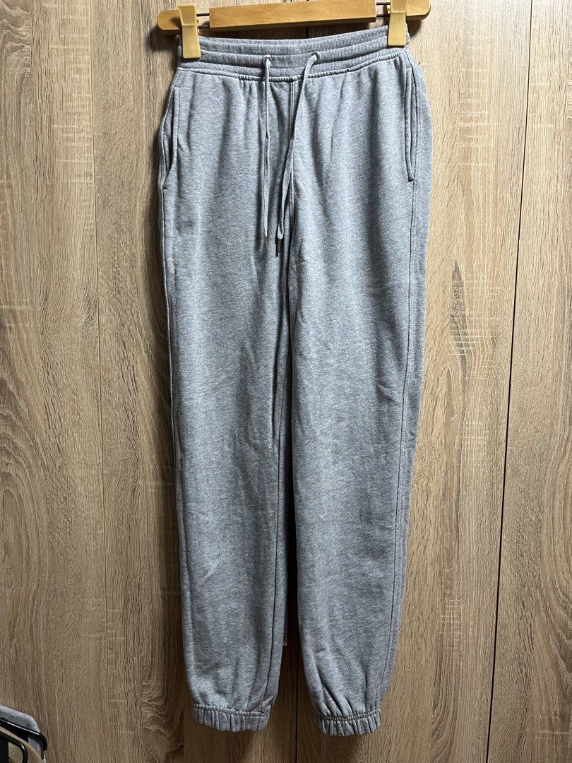 GU Grey Sweatpants Joggers Size S (Category: Activewear) located in Cabanatuan. Submitted by lovedoptions (Listing ID 1448757466, Image 1). Description: - Grey sweatpants from GU - Elastic waistband with drawstring - Two side pockets - Ribbed cuffs - Made with a comfortable cotton and polyurethane blend - Ideal for lounging or casual wear.