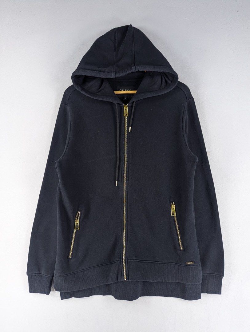 GUESS Los Angeles Zip-Up Hoodie (Category: Coats, Jackets and Outerwear) located in Kuala Terengganu. Submitted by zulcyyzo91 (Listing ID 1448757369, Image 1). Description: Pit 21 Labuh 30.5 Kondisi 8.9/10.