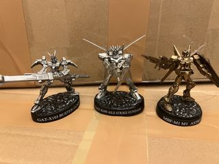 （分類：）位於 。 由 krtoy 提交（商品編號 1448861525，圖片 1）。簡介： 。