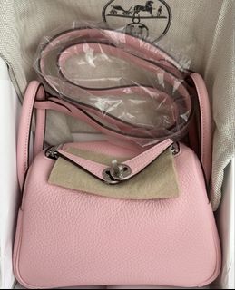 (Category: ) located in . Submitted by luxhavensg (Listing ID 1448733754, Image 1). Description: .