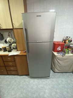 (Category: ) located in . Submitted by 0kelvin (Listing ID 1448824430, Image 1). Description: .
