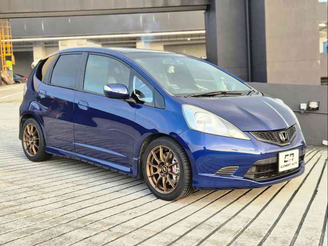 (Category: ) located in . Submitted by elementautoprivateltd (Listing ID 1448806578, Image 1). Description: .
