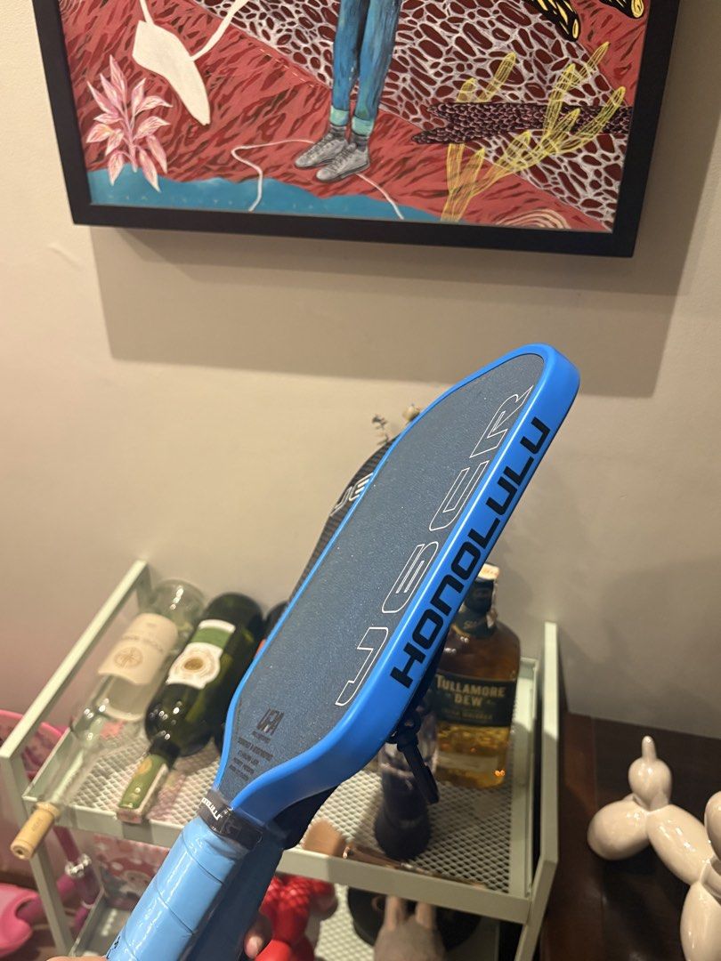 HONOLULU J6CR Pickleball Paddle Company DECA (Category: Racket and Ball Sports) located in Quezon City. Submitted by theoddyeti (Listing ID 1448828630, Image 2). Description: - J6CR Pickleball Paddle - DECA Model - Stylish blue and grey design - Standard paddle size - Ideal for playing pickleball - Get yours today!.