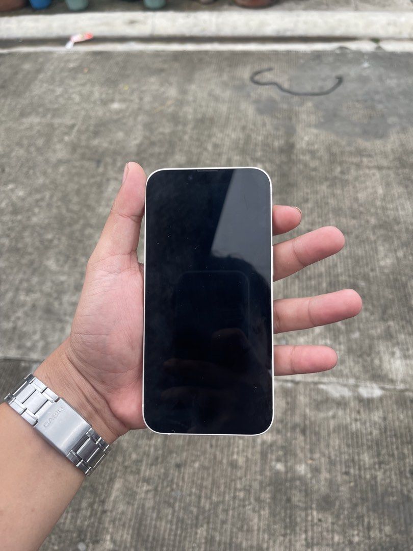 Iphone 14 starlight (Category: iPhone 14 Series) located in Lipa City. Submitted by emersonbal24671 (Listing ID 1448843208, Image 2). Description: Forsale Iphone 14 Starlight Good as New 128GB 98% Battey Health Warranty until March 6, 2027 Zpa Factory unlock Unit & Box only .