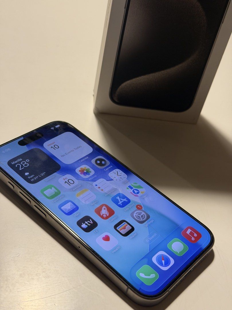 iPhone 15 Pro 250GB Silver (Category: iPhone 15 Series) located in Paranaque City. Submitted by epicwater_cf0364 (Listing ID 1448808722, Image 2). Description: iPhone 15 Pro Natural Titanium 256GB GLOBE Lock With Camera Protector and Tempered Glass 81% Battery Life .