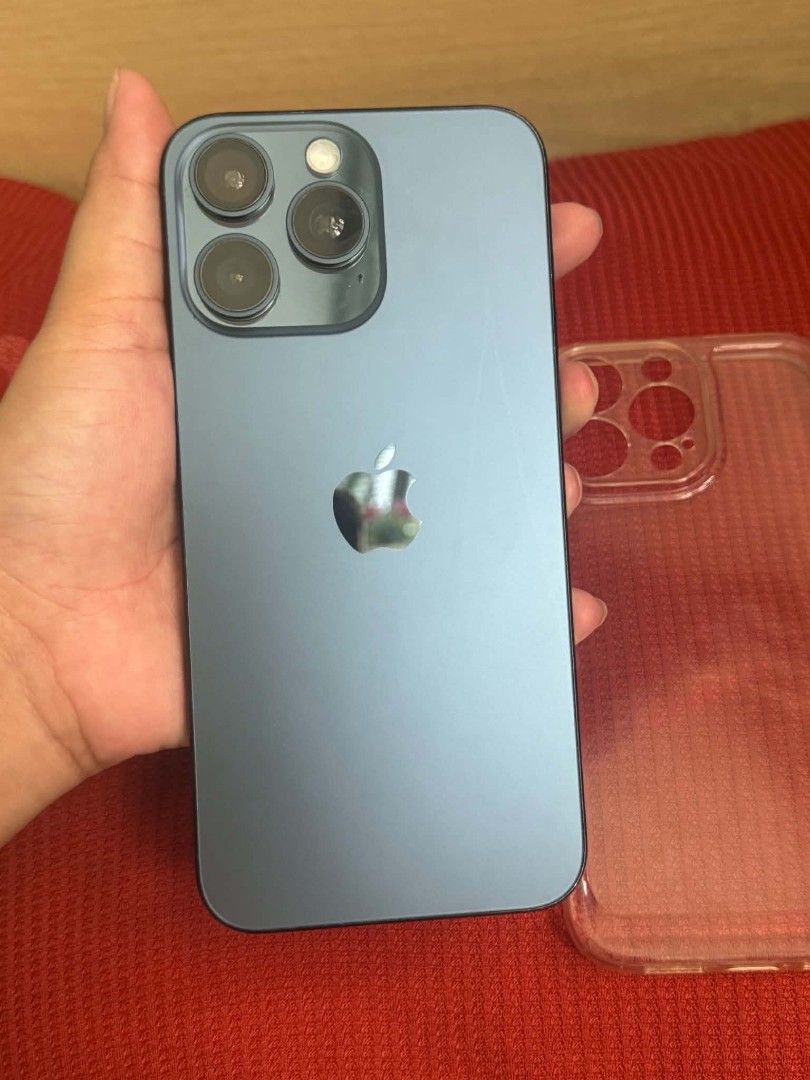 IPHONE 15 PRO MAX (Category: iPhone 15 Series) located in Manila. Submitted by bloodyrain (Listing ID 1448791346, Image 3). Description: IPHONE 15 PRO MAX 256GB Bypass WiFi or Hotshot used Good for extra phone Truetone working Face I'd working 90% battery health Display and Camera : napalitan galing unit .