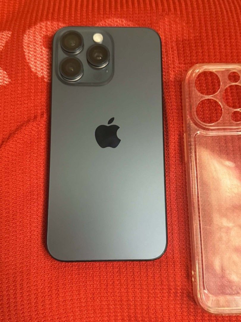 IPHONE 15 PRO MAX (Category: iPhone 15 Series) located in Manila. Submitted by bloodyrain (Listing ID 1448791346, Image 2). Description: IPHONE 15 PRO MAX 256GB Bypass WiFi or Hotshot used Good for extra phone Truetone working Face I'd working 90% battery health Display and Camera : napalitan galing unit .