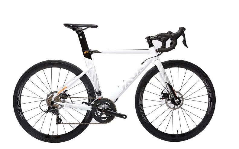 JAVA Siluro 3 (Category: Bicycles) located in Singapore. Submitted by waynendy (Listing ID 1448856803, Image 1). Description: Internal cabling routing Frame: Aluminum Fork: T800 Carbon Shifter: Shimano Sora ST-R3000 2*9 speed Front derailleur: Shimano Sora FD-R3000 Rear derailleur: Shimano Sora RD-R3000 Crankset: 50-34T – 2 Speed – Deca Hollow Crank. Cassette: SunShine 11-28T- 9 speed Brakes: Deca Cable Actuated Hydraulic Brakes Chain: KMC 9 Spee