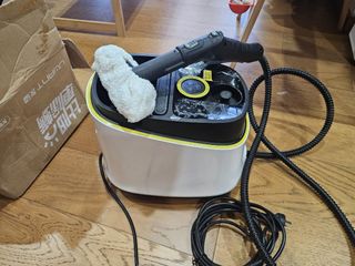 (Category: ) located in . Submitted by choo0000 (Listing ID 1448806993, Image 1). Description: .