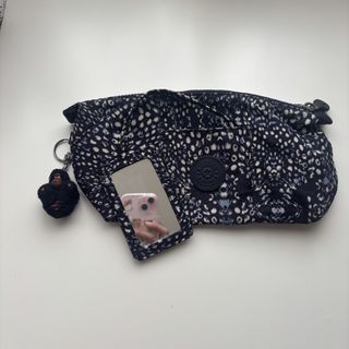 (Category: ) located in . Submitted by kpreloved___ (Listing ID 1448750141, Image 1). Description: .