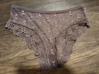 (Category: ) located in . Submitted by hi.388 (Listing ID 1448854283, Image 1). Description: .