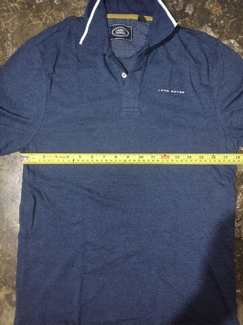 Land Rover Blue Polo Shirt (Category: Tshirts & Polo Shirts ) located in Liloan. Submitted by allenux (Listing ID 1448874805, Image 2). Description: - Land Rover polo shirt - Features crisp white trim on collar and sleeves - Color: Navy Blue - Made in Portugal - Size: Small (18x26) - Price: 300+sf - Payment first - Shipping/Meet-up every Saturday due to work..