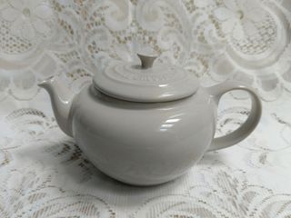 (Category: ) located in . Submitted by teapotlady (Listing ID 1448890880, Image 1). Description: .
