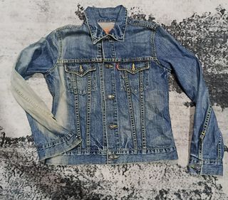 (Category: ) located in . Submitted by pdotstore87 (Listing ID 1448871832, Image 1). Description: .