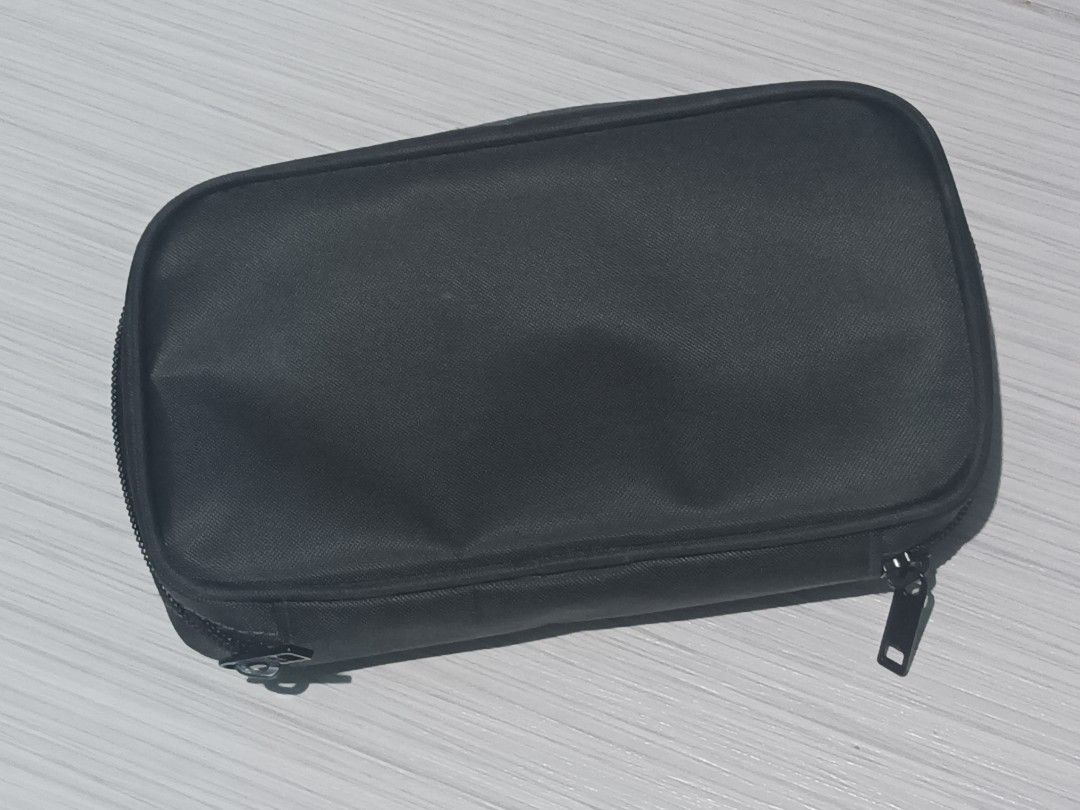 LIHIT LAB Pencil Case Book Type in Black (Category: Stationery & School Supplies) located in Manila. Submitted by justonemor27277 (Listing ID 1448815016, Image 3). Description: bought it for 1k+ from jetpen site. selling it low for only 730 + sf. no issues just stains from the first semester. very spacious and compact for all your needs. rfs switching to a smaller one and need funds for a check up.