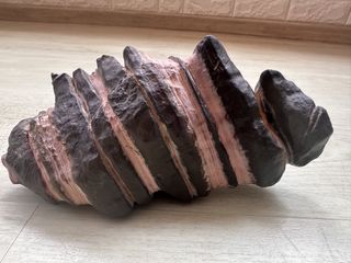 (Category: ) located in . Submitted by ornamental_rocks (Listing ID 1448732131, Image 1). Description: .